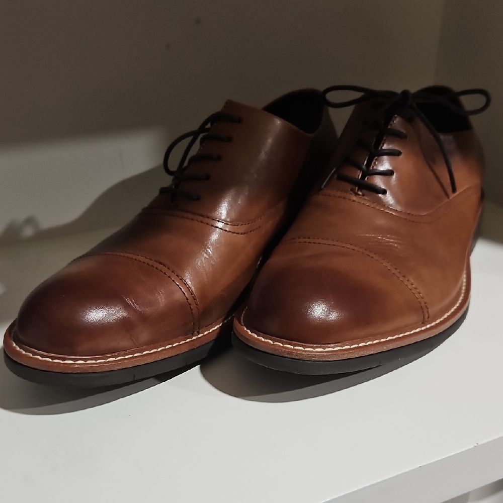 Kenneth Cole Reaction Chestnut Brown Leather Cap-Toe Oxfords